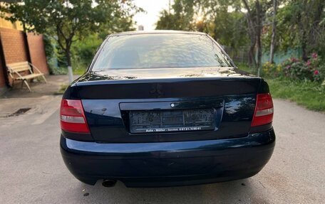 Audi A4, 1999 год, 269 999 рублей, 10 фотография