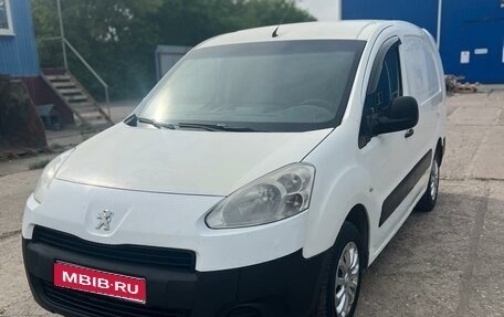 Peugeot Partner II рестайлинг 2, 2012 год, 550 000 рублей, 1 фотография