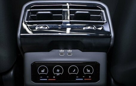 BMW M5, 2025 год, 21 000 000 рублей, 15 фотография