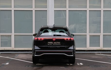 Volkswagen Tiguan, 2024 год, 4 900 000 рублей, 6 фотография
