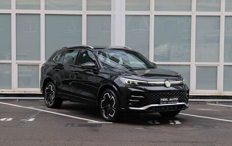 Volkswagen Tiguan, 2024 год, 4 900 000 рублей, 9 фотография