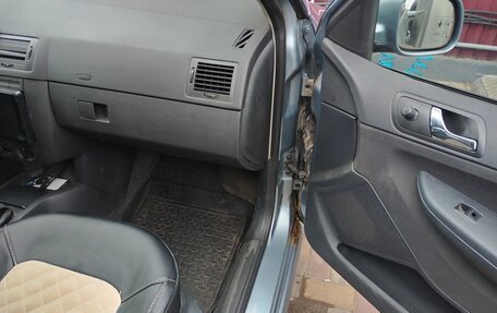 Skoda Fabia I, 2003 год, 380 000 рублей, 17 фотография