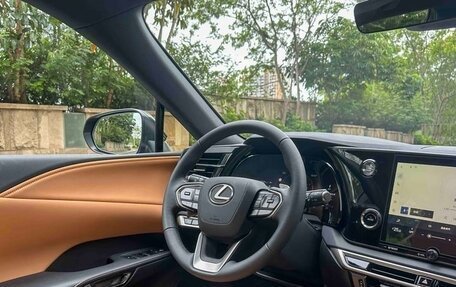 Lexus RX IV рестайлинг, 2025 год, 6 590 000 рублей, 10 фотография