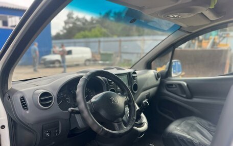Peugeot Partner II рестайлинг 2, 2012 год, 550 000 рублей, 10 фотография