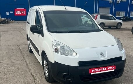 Peugeot Partner II рестайлинг 2, 2012 год, 550 000 рублей, 4 фотография