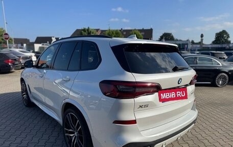 BMW X5, 2022 год, 6 950 000 рублей, 3 фотография