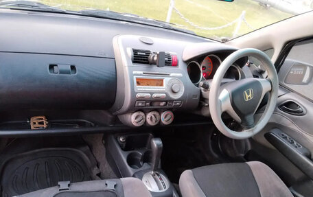 Honda Fit III, 2006 год, 430 000 рублей, 14 фотография