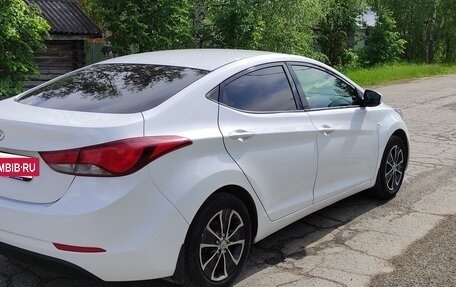 Hyundai Elantra V, 2014 год, 850 000 рублей, 6 фотография