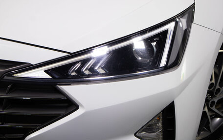 Hyundai Avante, 2019 год, 1 789 000 рублей, 6 фотография