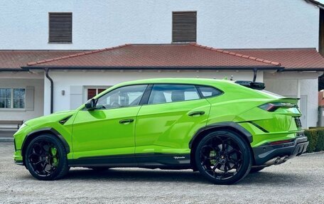 Lamborghini Urus I, 2025 год, 57 000 000 рублей, 6 фотография