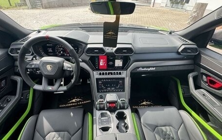 Lamborghini Urus I, 2025 год, 57 000 000 рублей, 9 фотография