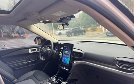 Ford Explorer VI, 2022 год, 3 503 027 рублей, 10 фотография
