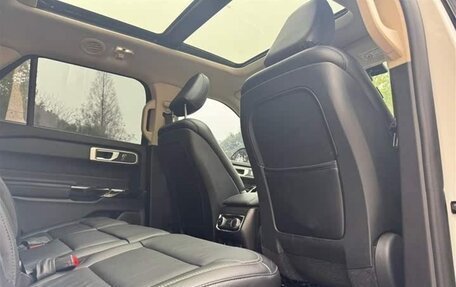 Ford Explorer VI, 2022 год, 3 503 027 рублей, 13 фотография