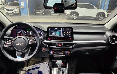 KIA K3, 2022 год, 1 590 000 рублей, 12 фотография