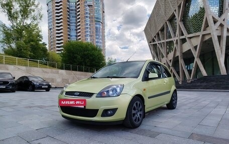 Ford Fiesta, 2007 год, 420 000 рублей, 3 фотография