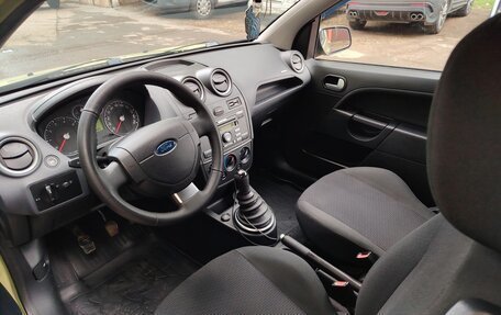 Ford Fiesta, 2007 год, 420 000 рублей, 12 фотография