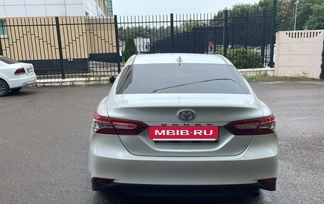 Toyota Camry, 2020 год, 3 350 000 рублей, 3 фотография