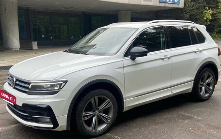 Volkswagen Tiguan II, 2020 год, 2 970 000 рублей, 3 фотография
