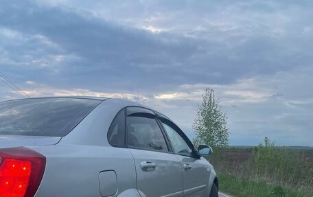 Chevrolet Lacetti, 2005 год, 335 000 рублей, 2 фотография