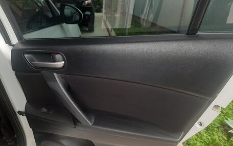Mazda 3, 2010 год, 800 000 рублей, 37 фотография