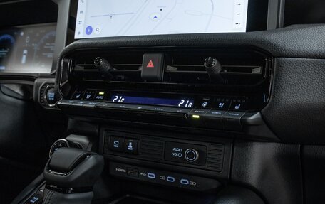Toyota Land Cruiser Prado, 2024 год, 11 020 979 рублей, 21 фотография