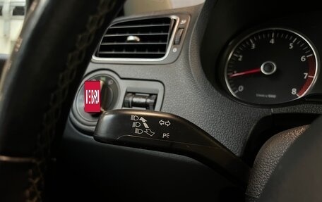 Volkswagen Polo VI (EU Market), 2011 год, 750 000 рублей, 19 фотография