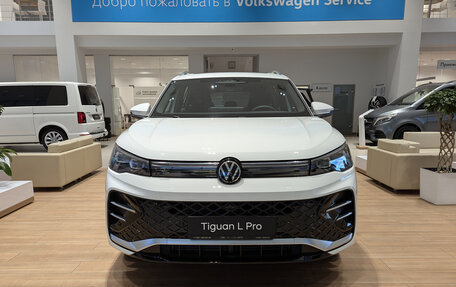 Volkswagen Tiguan, 2024 год, 5 540 000 рублей, 2 фотография