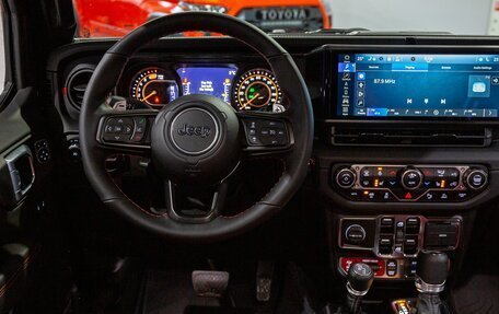 Jeep Wrangler, 2024 год, 16 398 000 рублей, 14 фотография