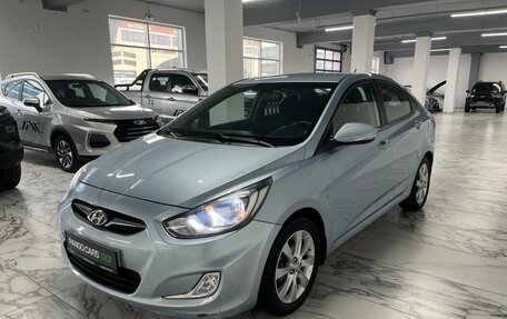 Hyundai Solaris II рестайлинг, 2012 год, 990 000 рублей, 1 фотография