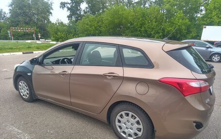 Hyundai i30 II рестайлинг, 2013 год, 850 000 рублей, 2 фотография