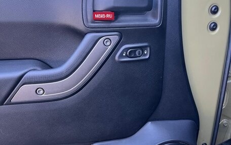 Jeep Wrangler, 2013 год, 4 200 000 рублей, 27 фотография