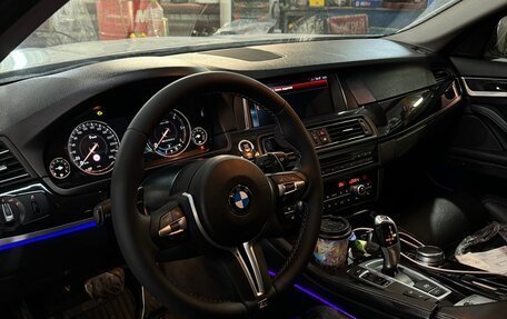 BMW 5 серия, 2014 год, 2 250 000 рублей, 9 фотография