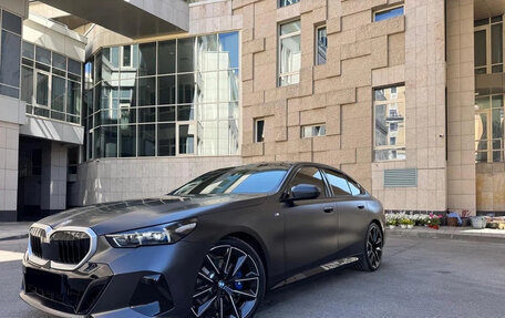 BMW 5 серия, 2025 год, 7 500 000 рублей, 3 фотография