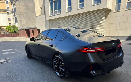 BMW 5 серия, 2025 год, 7 500 000 рублей, 7 фотография