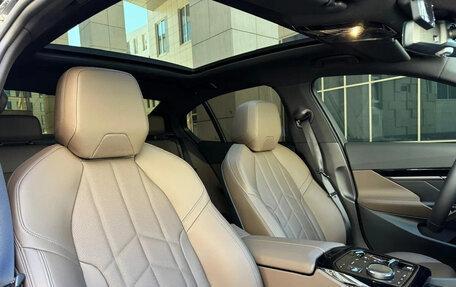 BMW 5 серия, 2025 год, 7 500 000 рублей, 10 фотография