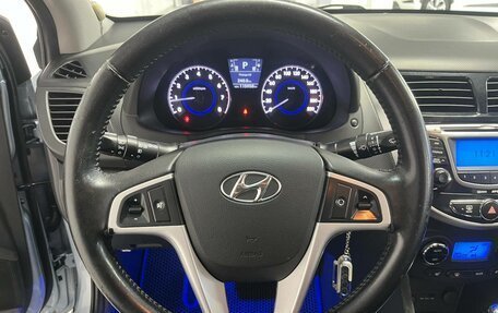Hyundai Solaris II рестайлинг, 2012 год, 990 000 рублей, 15 фотография