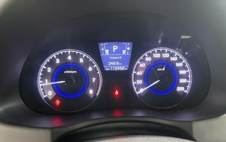 Hyundai Solaris II рестайлинг, 2012 год, 990 000 рублей, 16 фотография