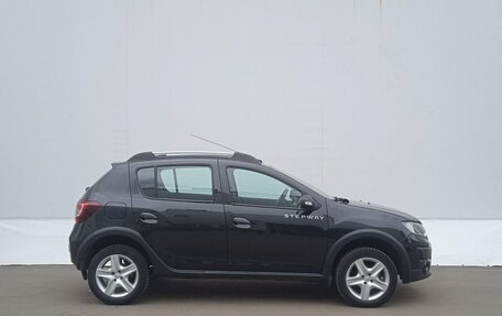Renault Sandero II рестайлинг, 2018 год, 1 020 000 рублей, 5 фотография