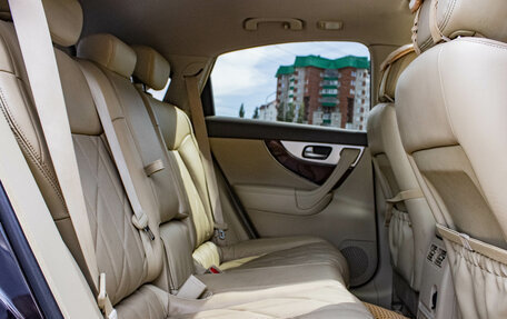 Infiniti FX II, 2011 год, 1 879 000 рублей, 24 фотография
