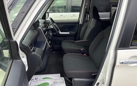 Toyota Roomy I, 2022 год, 830 000 рублей, 12 фотография