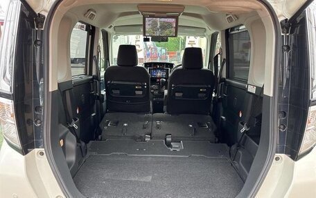 Toyota Roomy I, 2022 год, 830 000 рублей, 10 фотография