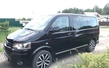 Volkswagen Multivan T5, 2015 год, 3 980 000 рублей, 3 фотография