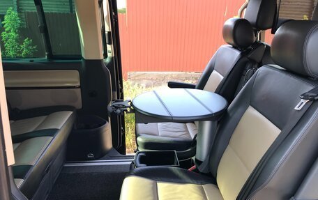 Volkswagen Multivan T5, 2015 год, 3 980 000 рублей, 7 фотография