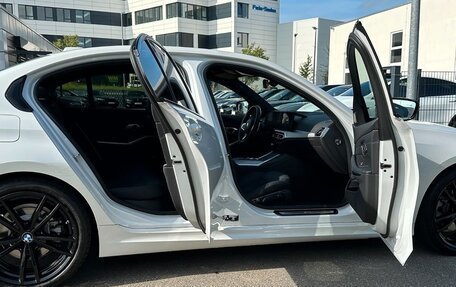 BMW 5 серия, 2022 год, 4 700 000 рублей, 8 фотография
