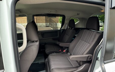 Honda Freed II, 2017 год, 1 620 000 рублей, 9 фотография