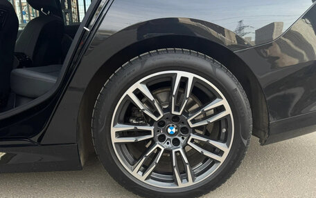 BMW 5 серия, 2024 год, 7 100 000 рублей, 17 фотография