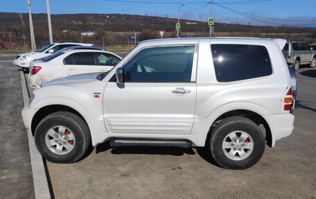 Mitsubishi Pajero III рестайлинг, 2000 год, 690 000 рублей, 4 фотография
