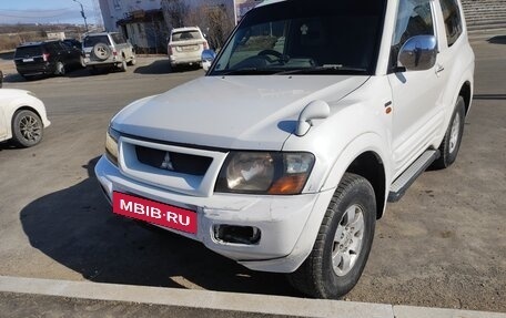 Mitsubishi Pajero III рестайлинг, 2000 год, 690 000 рублей, 2 фотография