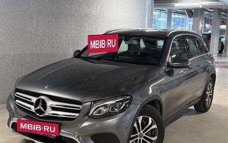 Mercedes-Benz GLC, 2017 год, 3 200 000 рублей, 3 фотография