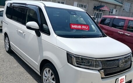 Honda Stepwgn, 2022 год, 2 850 000 рублей, 4 фотография